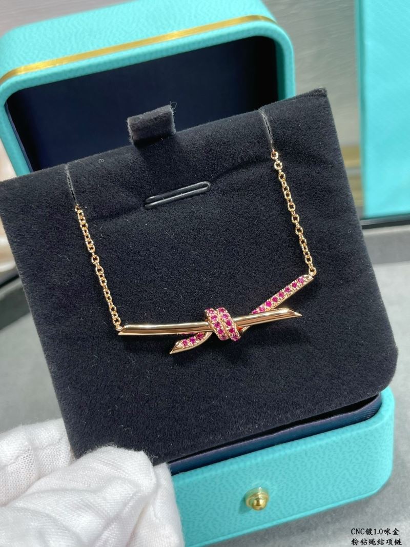 T*f*ny necklaces